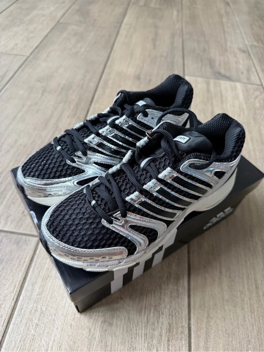 Adidas Adistar Control 5